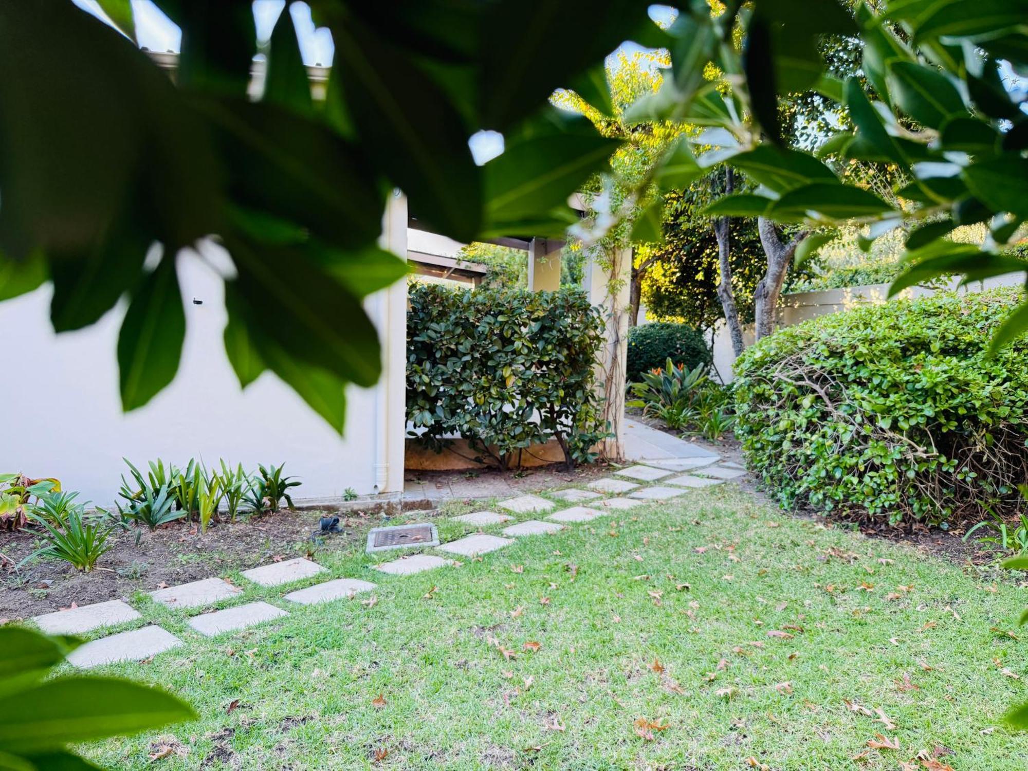 Residence Vive La Vie Franschhoek Bagian luar foto