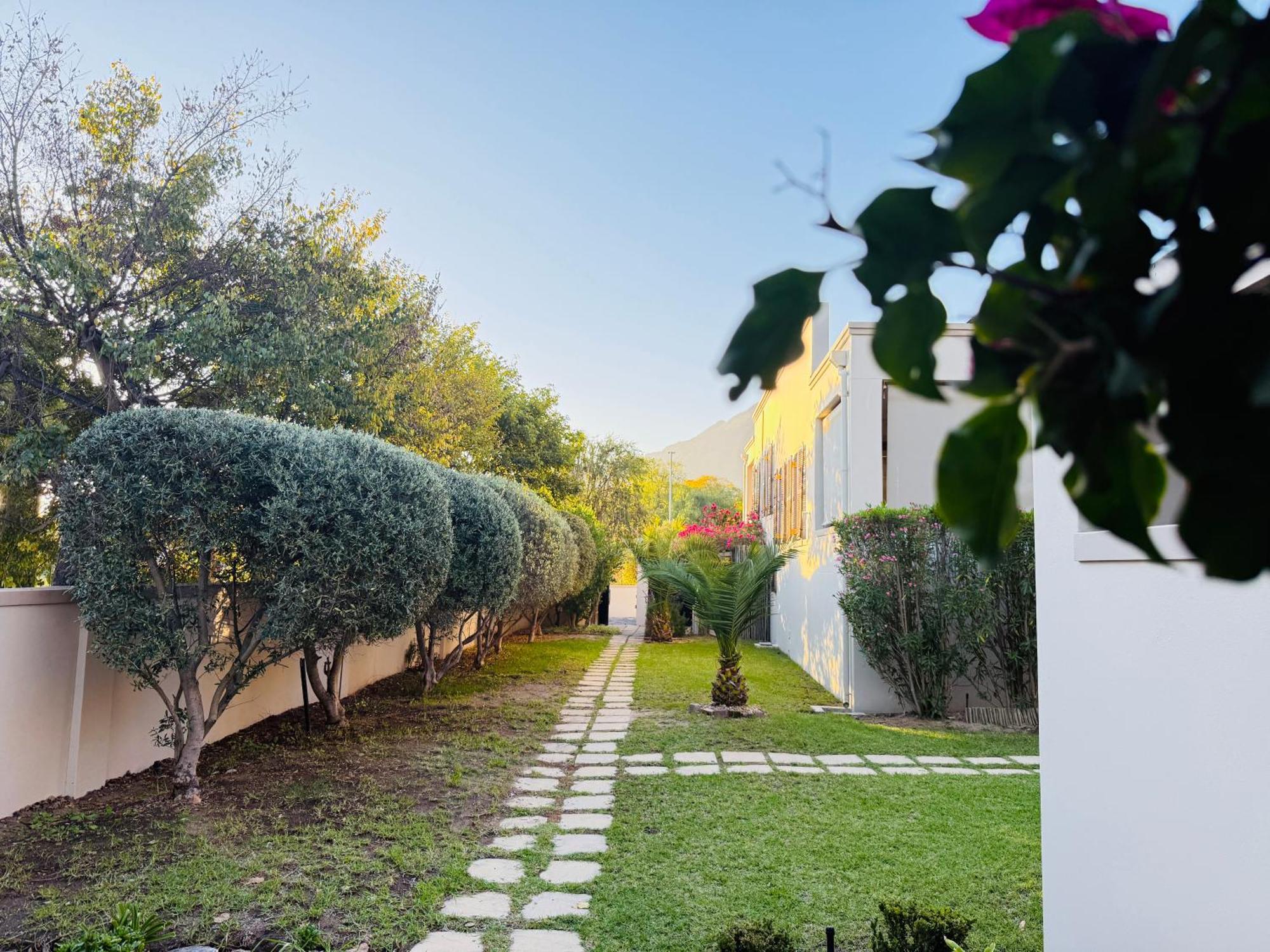 Residence Vive La Vie Franschhoek Bagian luar foto