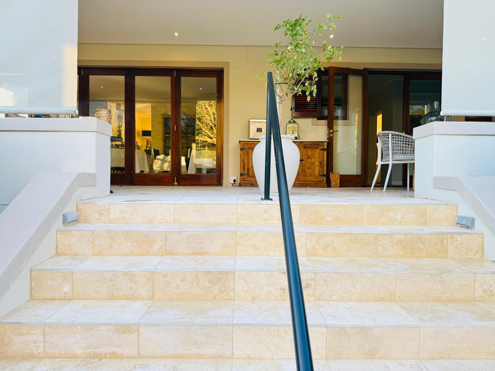 Residence Vive La Vie Franschhoek Bagian luar foto